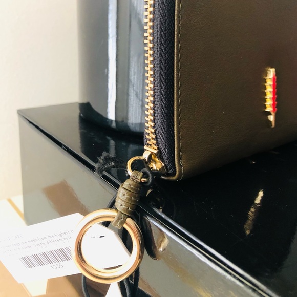 🎀 Thacker Ciara Compact Bi-Fold Zip Wallet - Picture 4 of 6